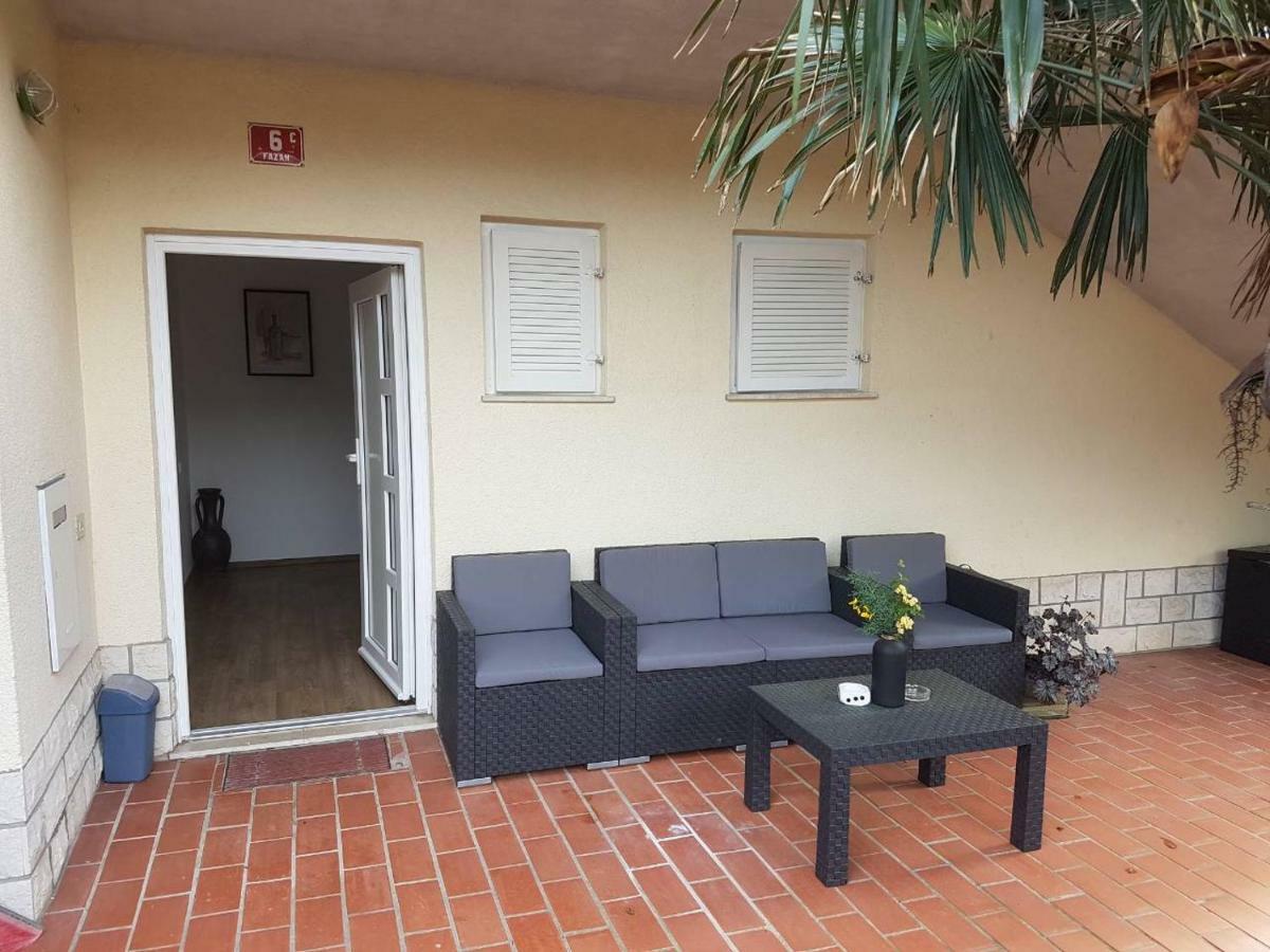 Kei Apartment Portorose Esterno foto